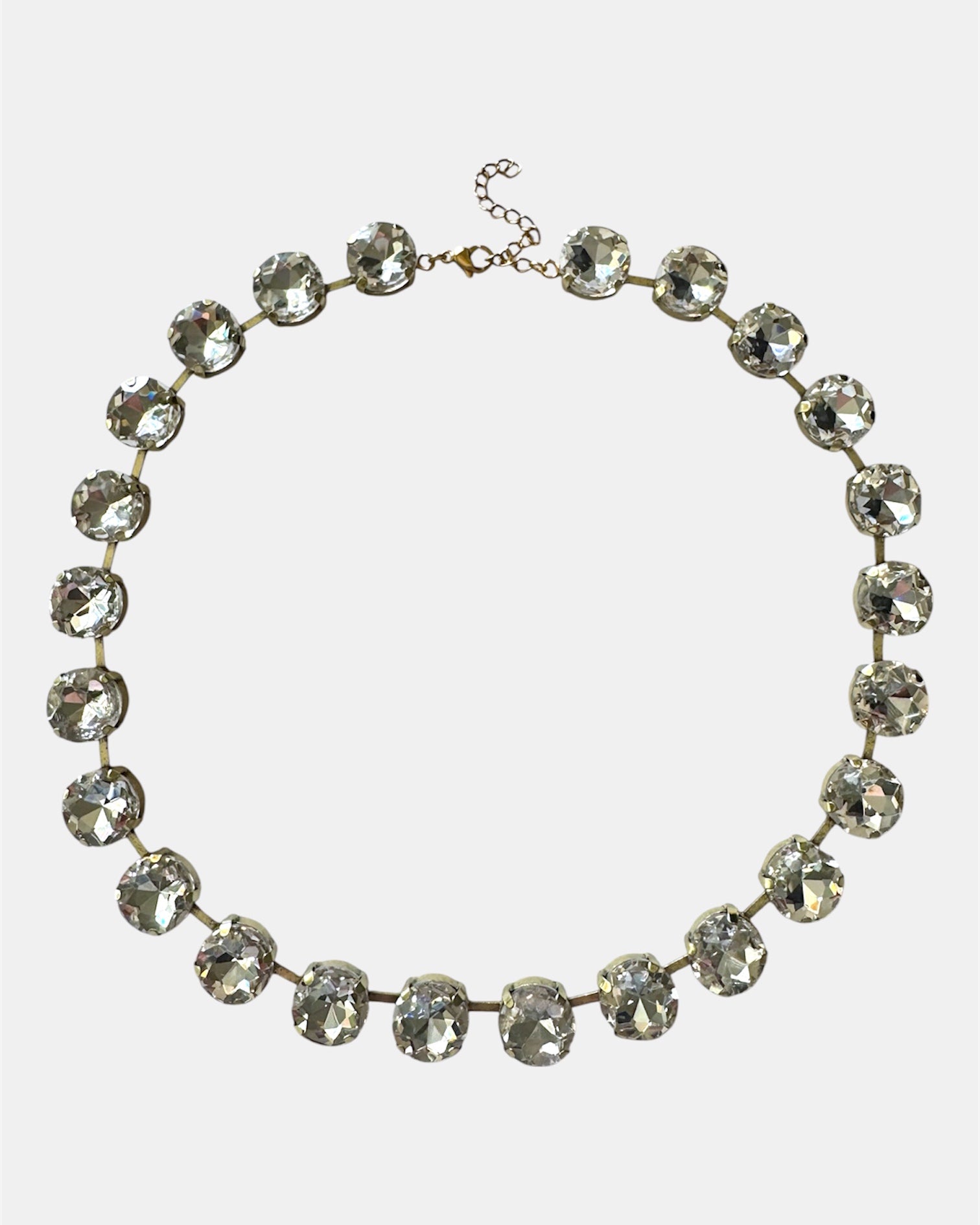 Χρυσό Κολιέ Με Λευκά Ζιργκόν