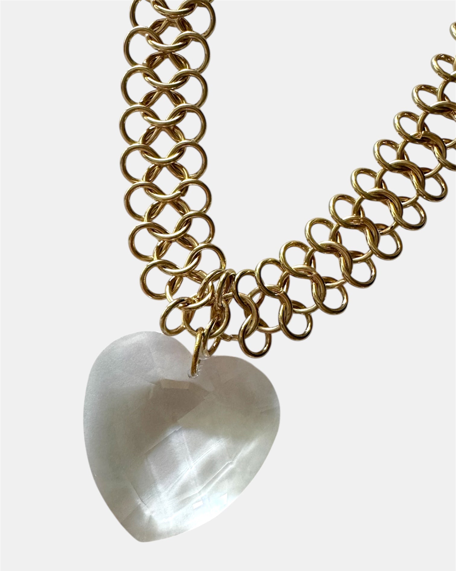 Χρυσό Κολιέ με Αλυσίδα και Μενταγιόν Καρδιά από Γυαλί