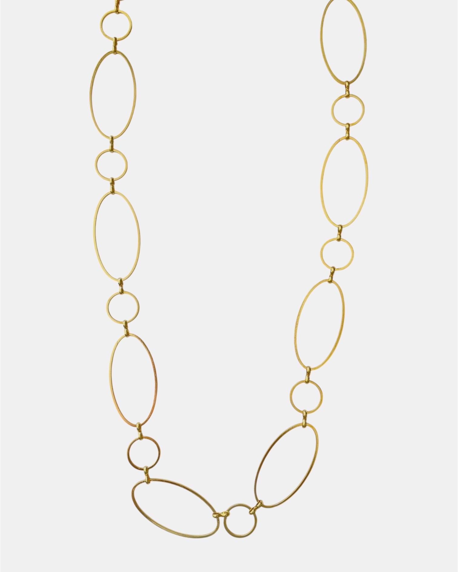 Χρυσό Κολιέ με Οβάλ Κρίκους Μακρύ