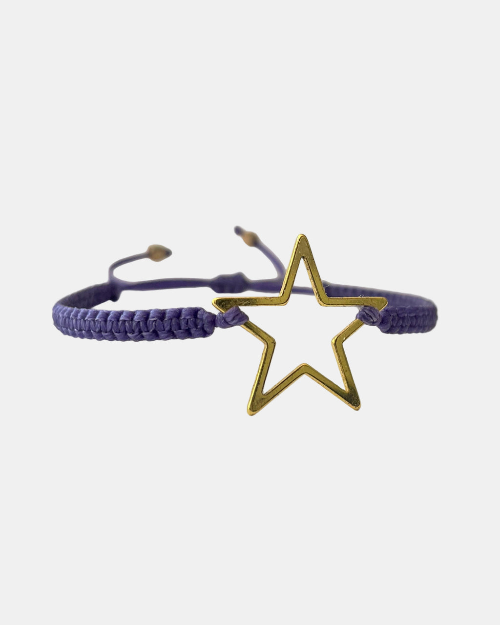 Μακραμέ βραχιόλι σε μωβ χρώμα με χρυσό μεταλλικό αστέρι