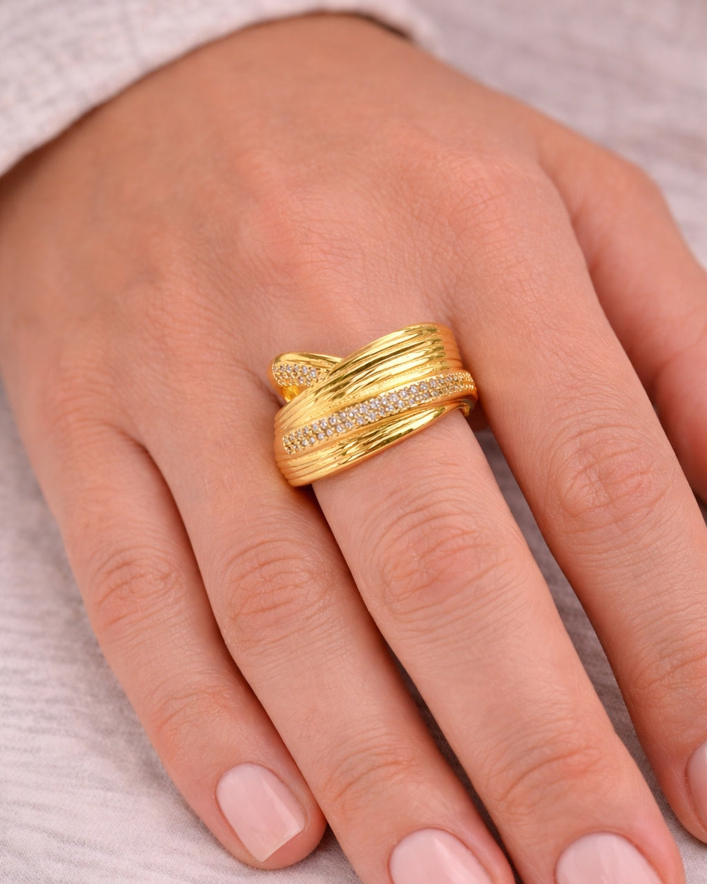 Gold open band ring elegant minimalist jewelry design