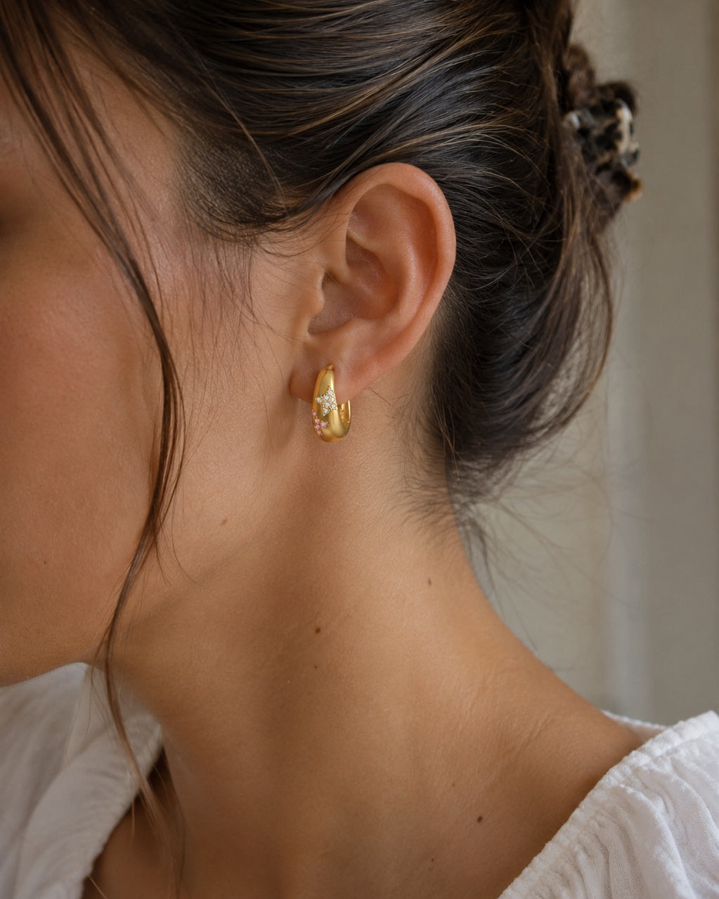 Gold plated 925 silver earrings with zircon star design