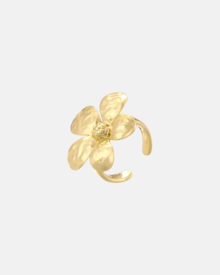 Gold ring with flower design elegant floral jewelry piece