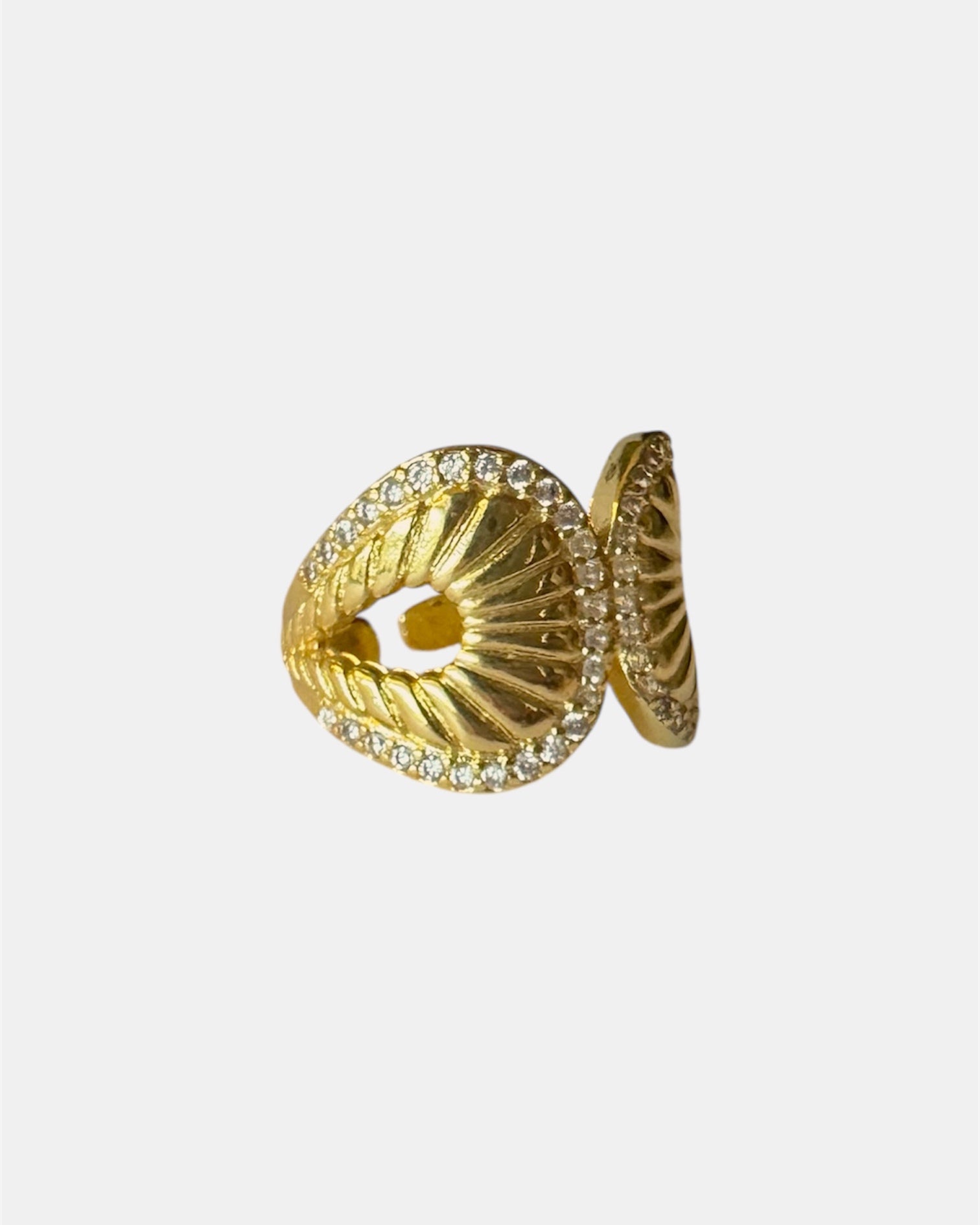 Gold seashell ring with zircon stones, elegant summer jewelry piece