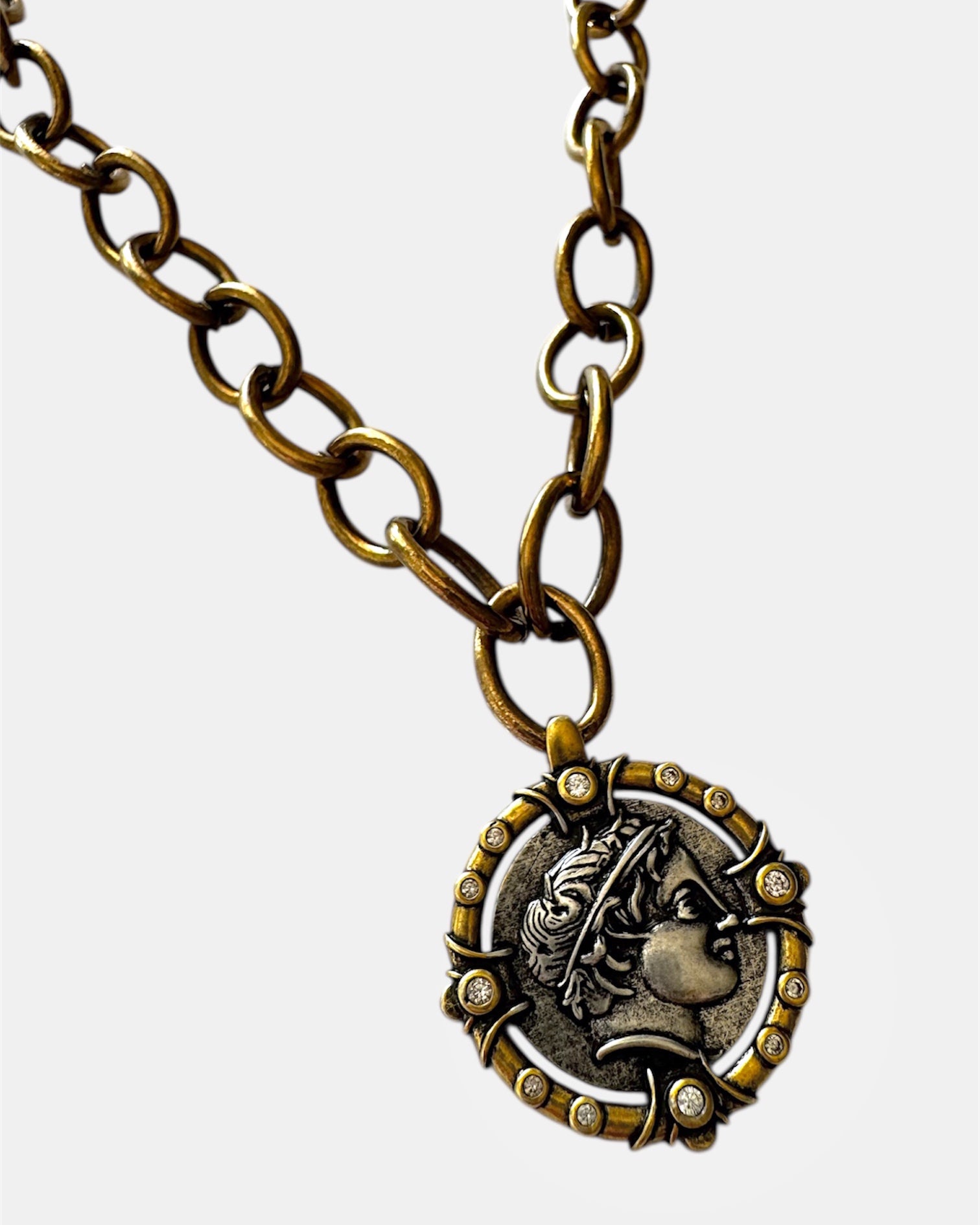 Γυναικείο Κολιέ με Αλυσίδα και Διακοσμητικό Νόμισμα