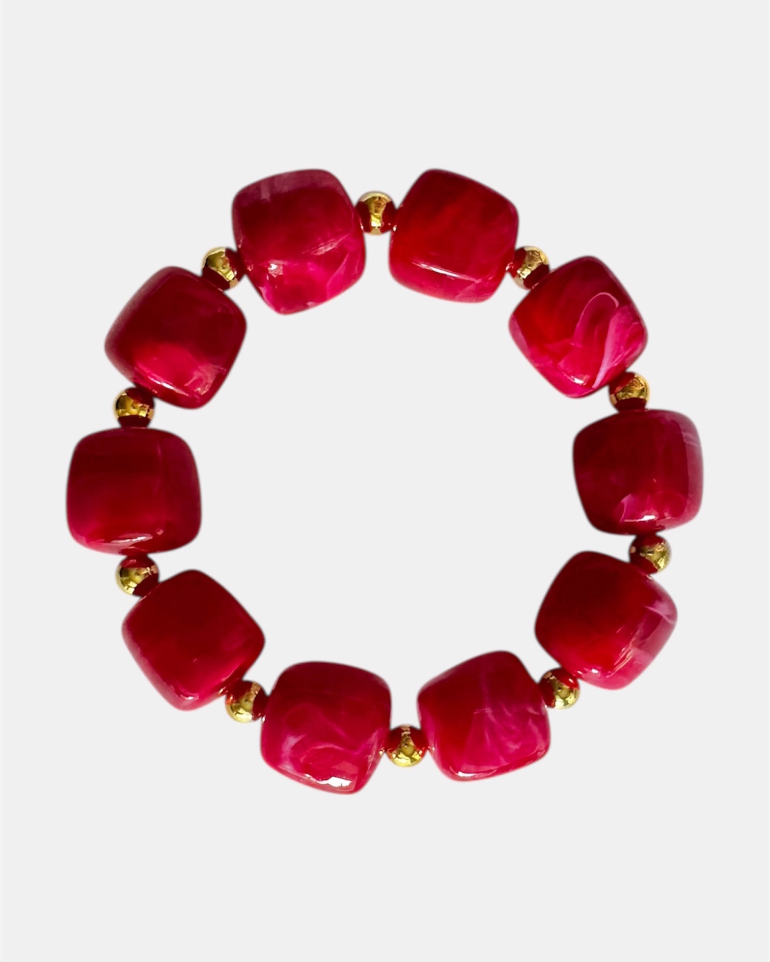 Γυναικείο βραχιόλι σε κόκκινη απόχρωση με χρυσές λεπτομέρειες