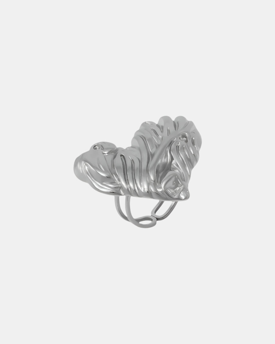 Silver heart ring