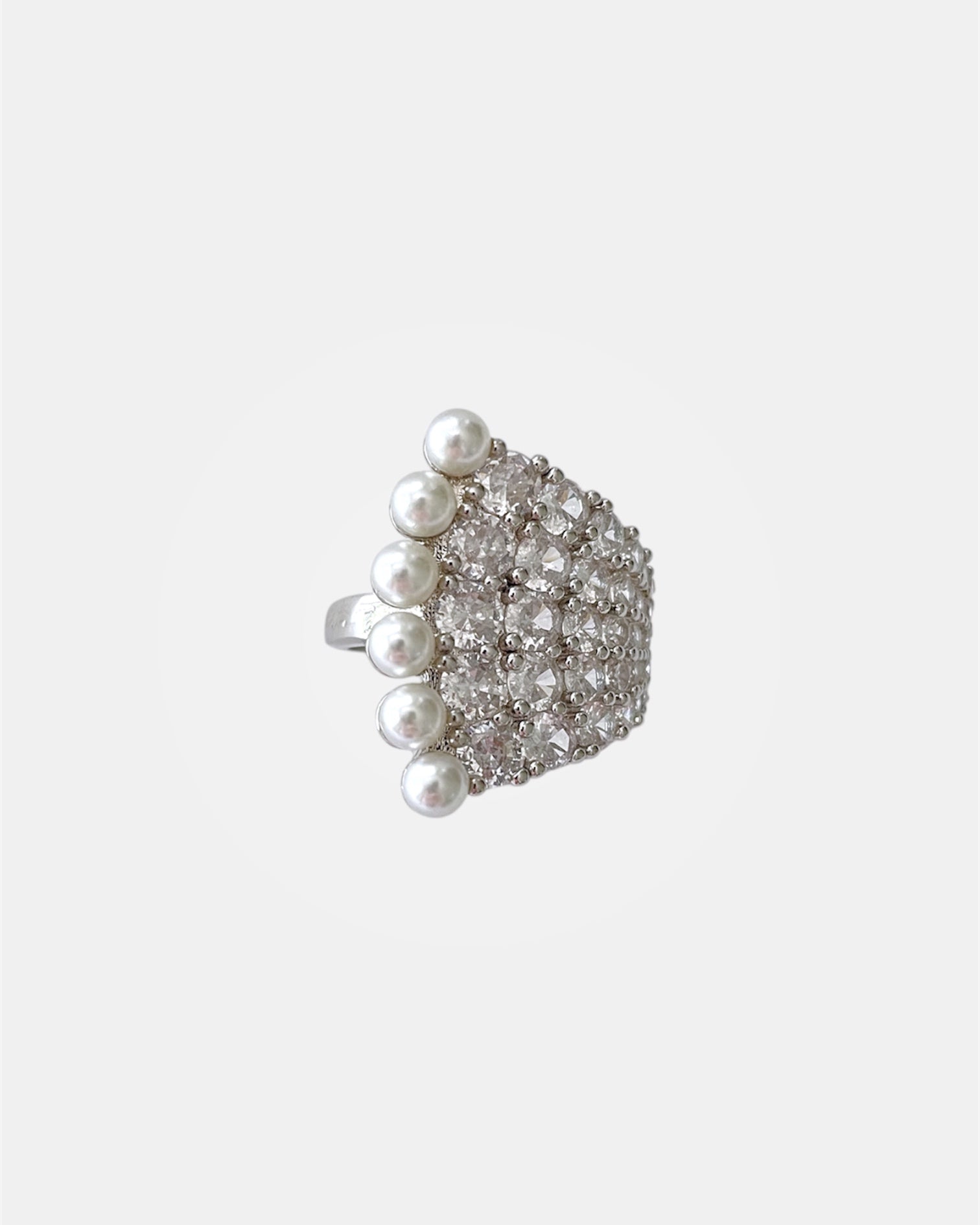 Silver ring with pearls elegant jewelry design