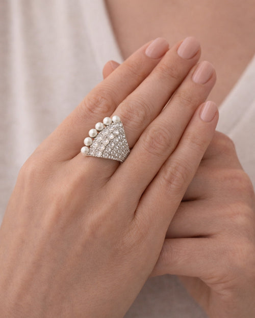 Silver ring with pearls elegant jewelry design