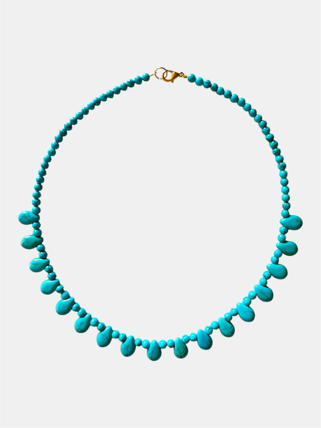 Turquoise necklace featuring teardrop-shaped stones for an elegant look