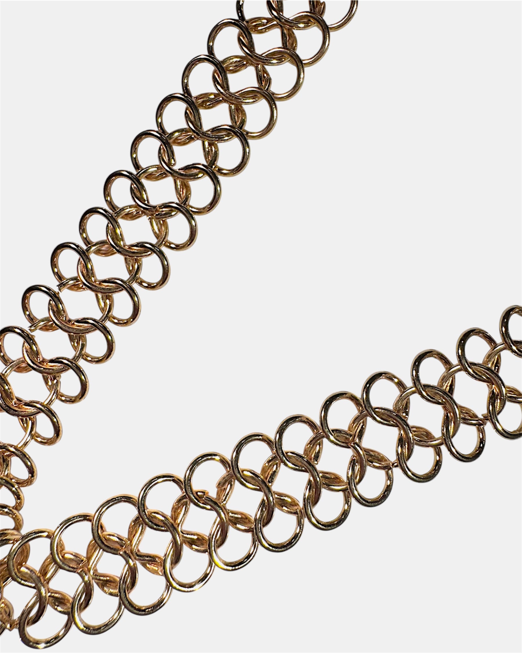 Χρυσό κολιέ με αλυσίδα και γυάλινη καρδιά, γυναικείο ρομαντικό κόσμημα.